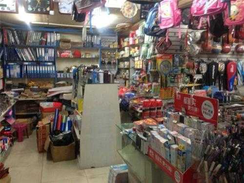 產(chǎn)品名稱：大量收購(gòu)文體用品，高價(jià)回收，快速變現(xiàn)！
產(chǎn)品型號(hào)：收購(gòu)庫(kù)存文體用品,筆,本子,橡皮擦,尺子,體育用品,籃球,足球,繩子
產(chǎn)品規(guī)格：回收庫(kù)存文體用品,戶外用品,登山用品,滑雪用品,帳篷,登山鞋